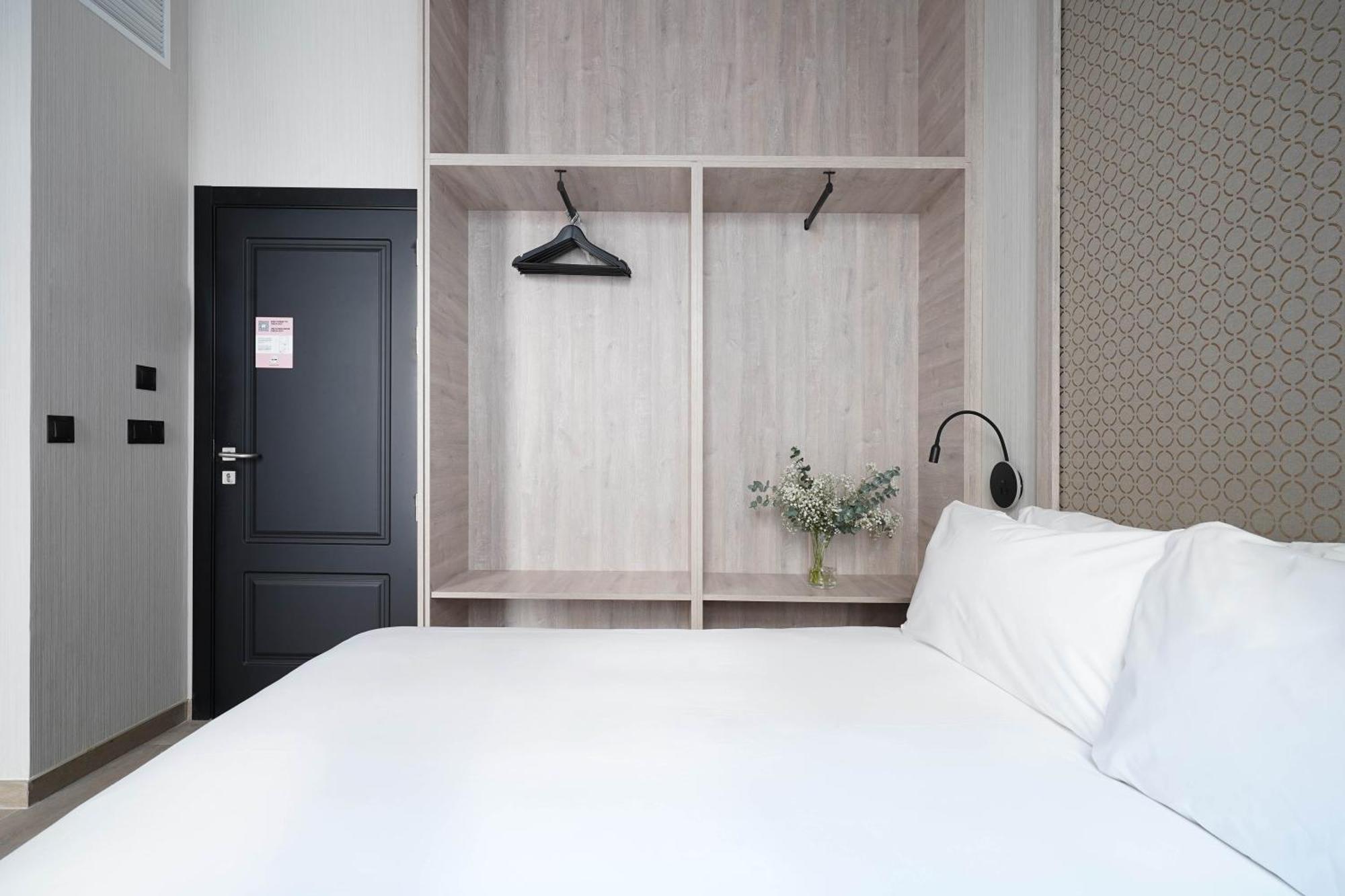 Numa Madrid Luna Экстерьер фото